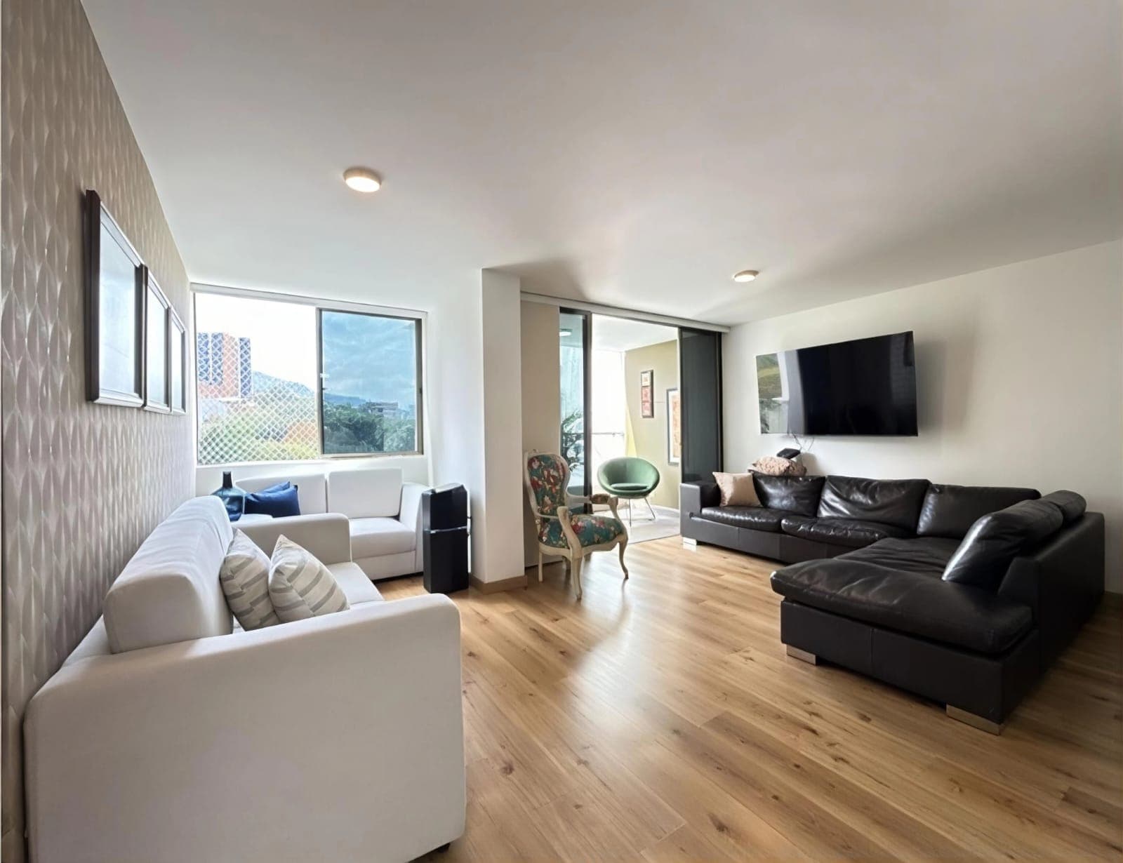 Apartamento en la Abadía cerca de la Frontera, Envigado