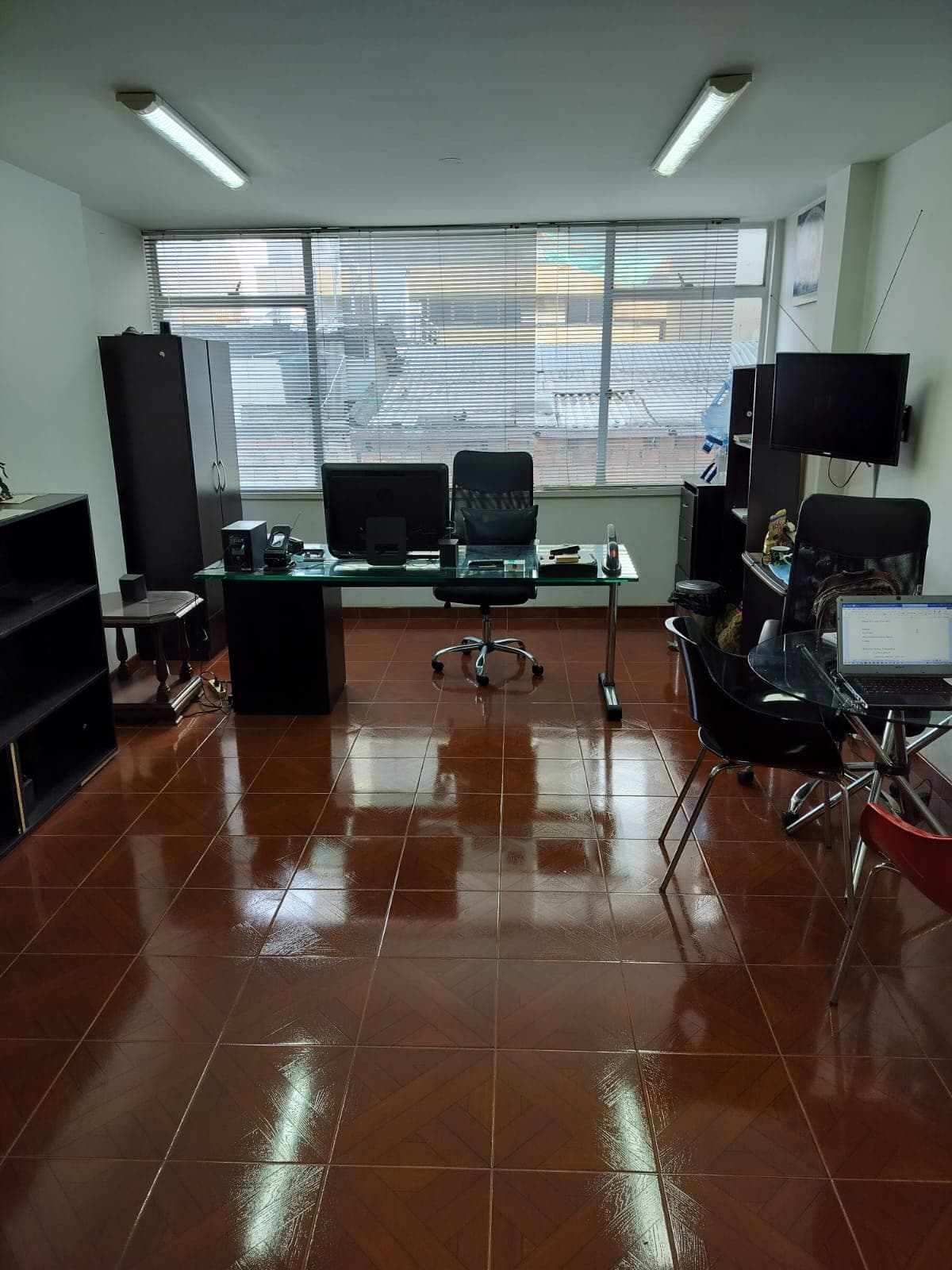 Vendo Oficina 25 M2 en el Centro de Bogotá. Kra. 7.