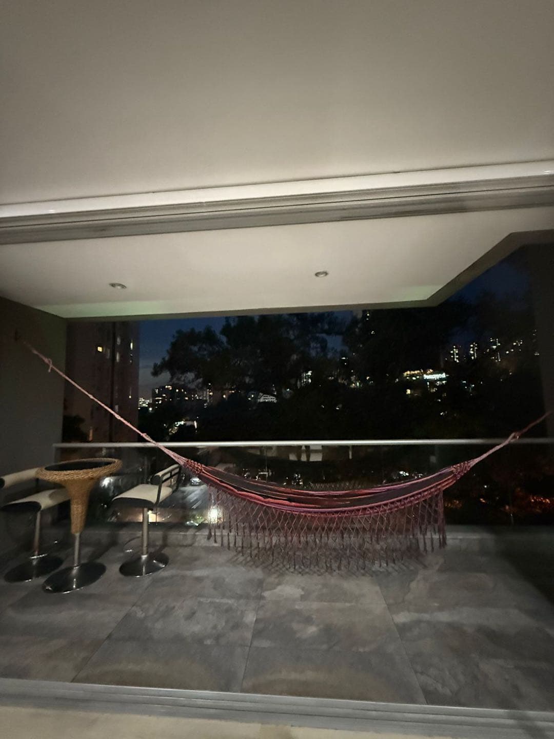 Apartamento en Santa María 128 metros 1400 millones amoblado