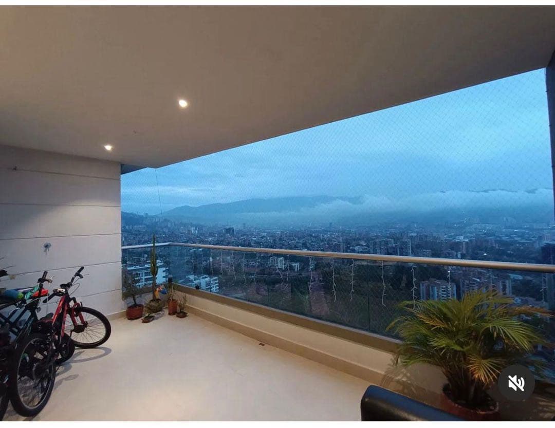 Apartamento Envígado Loma de Benedictinos 158 metros 1550 millones