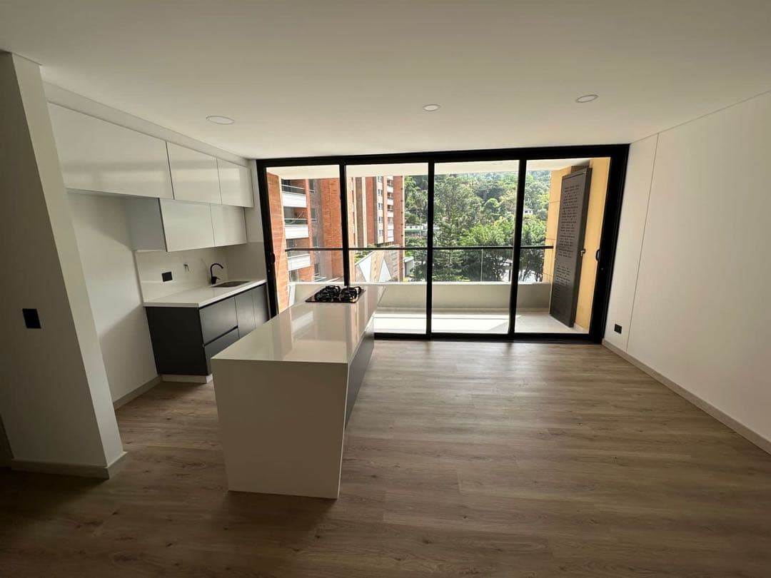 Apartamento Envígado Loma de Los@Mesa 86 metros 875 millones