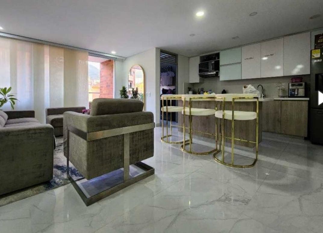 Apartamento Envigado cerca avenida el Poblado 165 metros 1450 millones