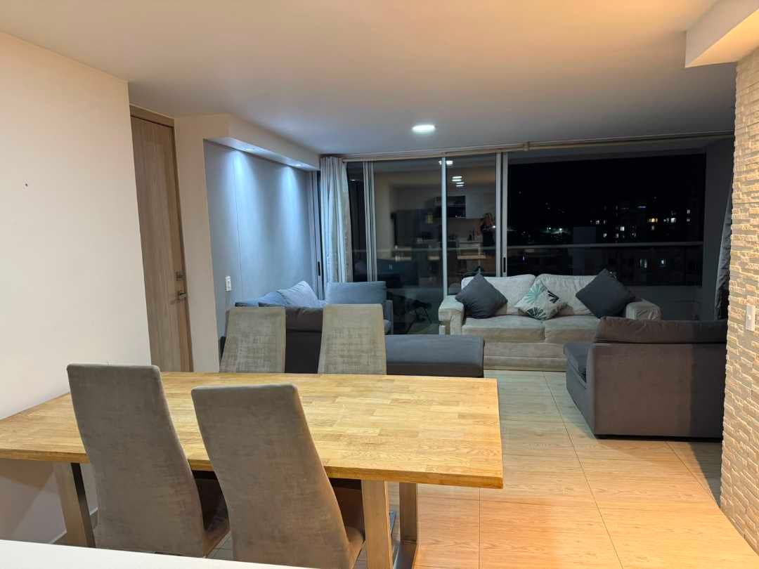 🔑Se vende apartamento de 88.5 Mt2 en la unidad residencial Roterdam 🎉