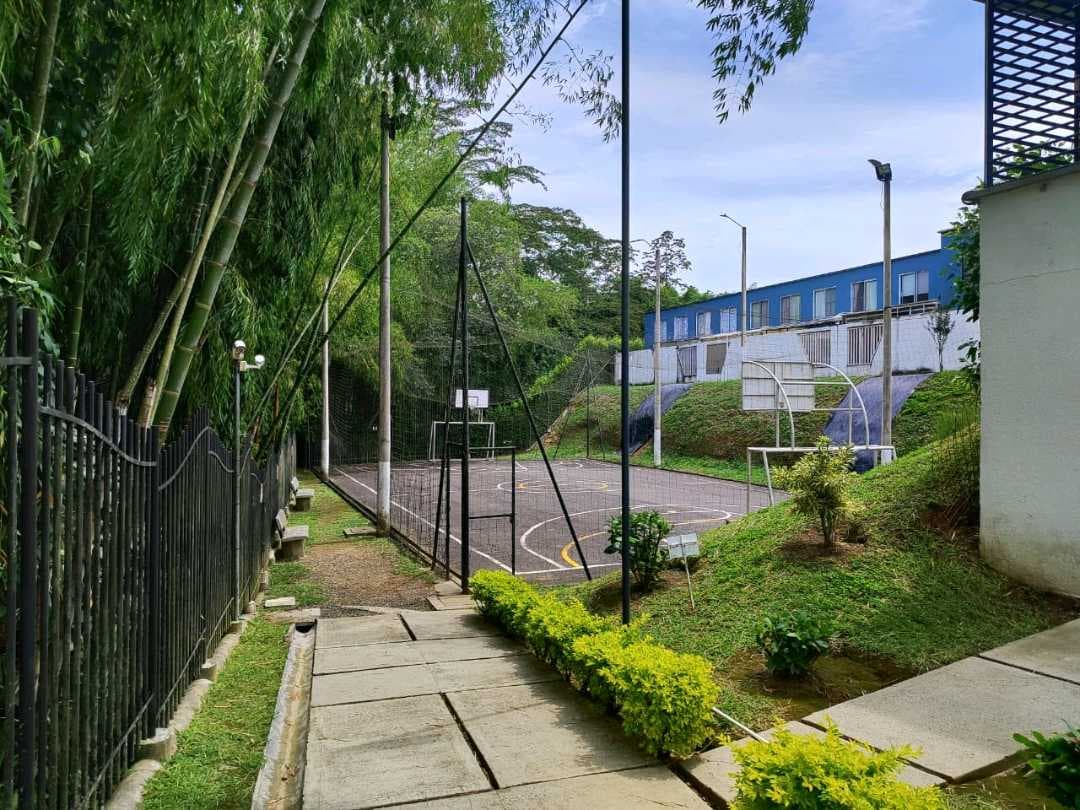 Se vende apartamento en Senderos del campo ( galicia)