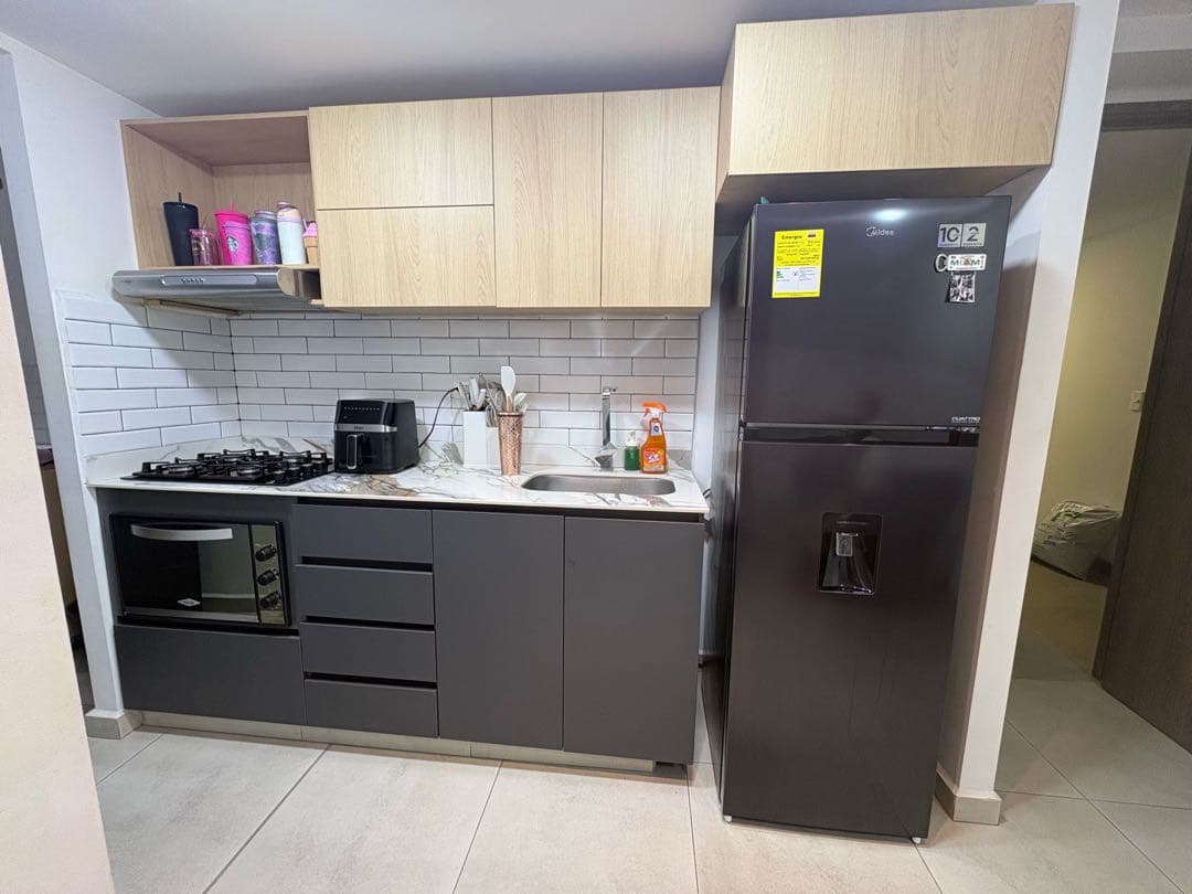 Venta apartamento al frente de Fabricato con parqueadero de carro