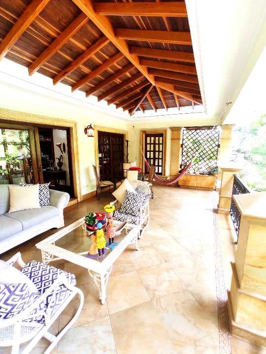 "¡Vive De Lujo En Mansión Poblado Campestre! 🌳🏡 911m² Medellin